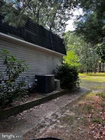 150 W CENTENNIAL DR, Medford, NJ 08055