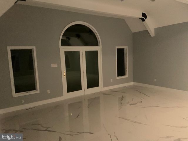 150 W CENTENNIAL DR, Medford, NJ 08055