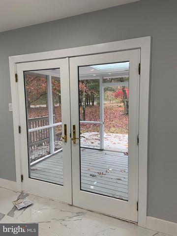 150 W CENTENNIAL DR, Medford, NJ 08055