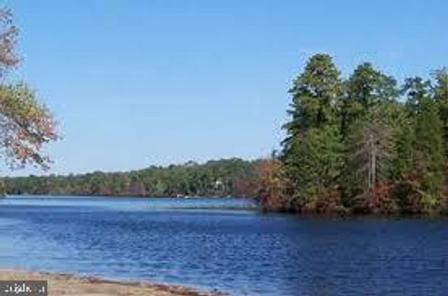 150 W CENTENNIAL DR, Medford, NJ 08055