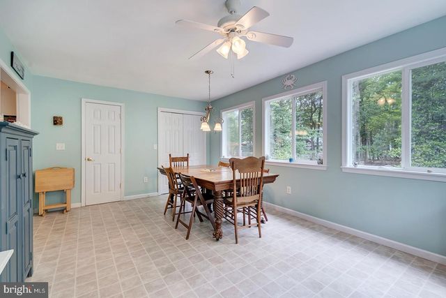 13 COLUMBIA AVE, Ocean View, DE 19970