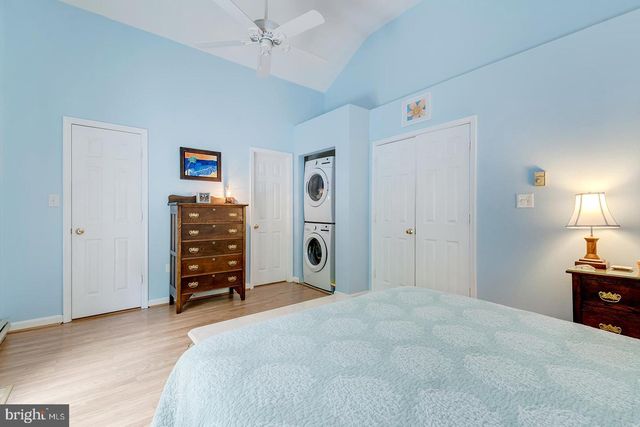13 COLUMBIA AVE, Ocean View, DE 19970