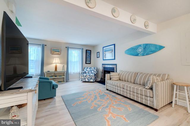13 COLUMBIA AVE, Ocean View, DE 19970