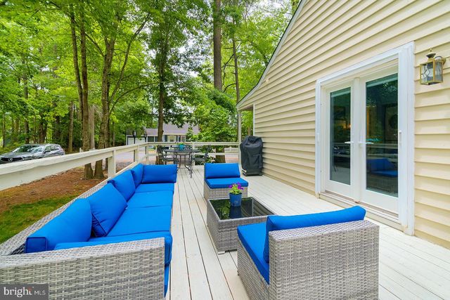 13 COLUMBIA AVE, Ocean View, DE 19970