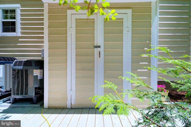13 COLUMBIA AVE, Ocean View, DE 19970