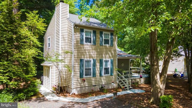 13 COLUMBIA AVE, Ocean View, DE 19970
