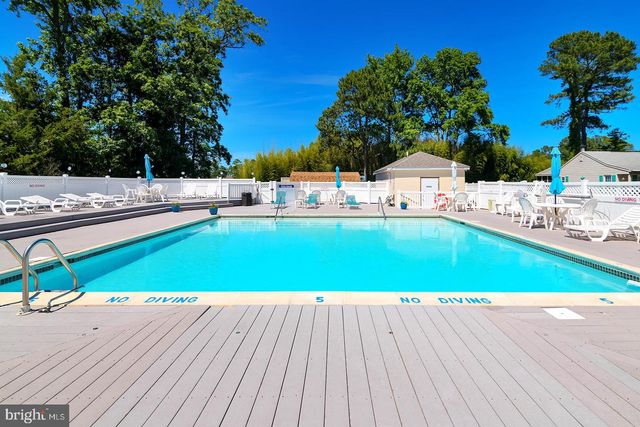 13 COLUMBIA AVE, Ocean View, DE 19970