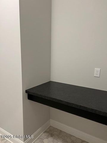 5 Wistmans Way, Wilton, NY 12866