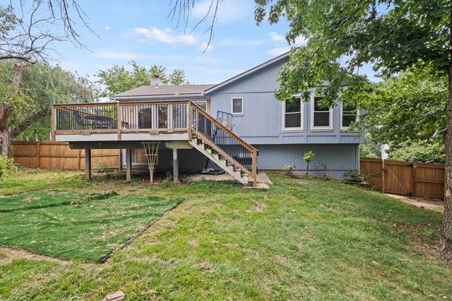 22012 W 48th Street, Shawnee, KS 66226