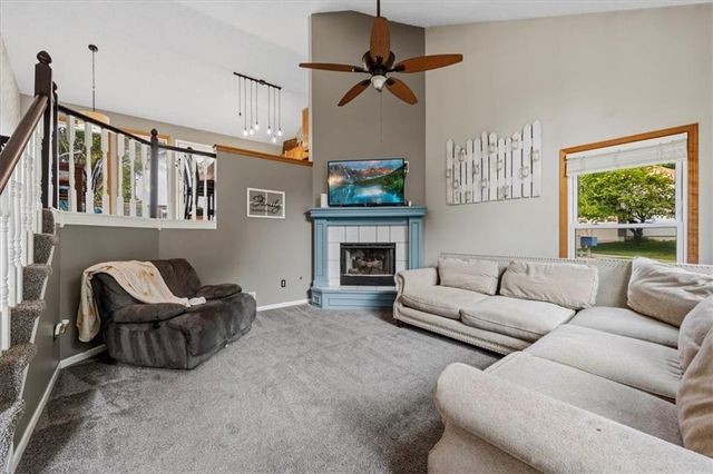 22012 W 48th Street, Shawnee, KS 66226