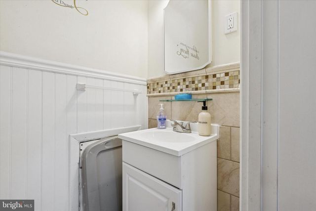 9333 RISING SUN AVE, Philadelphia, PA 19115