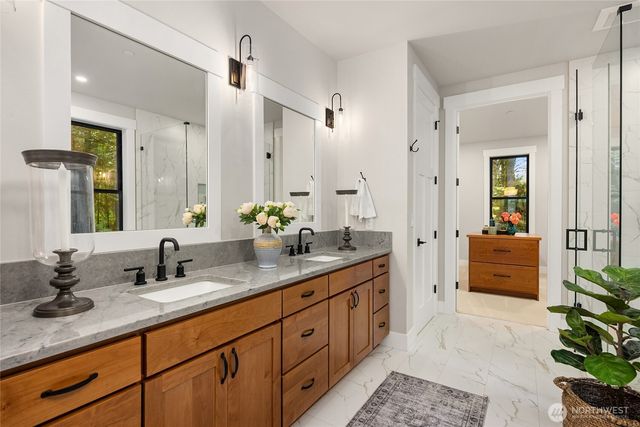 7535 NE West Port Madison Road, Bainbridge Island, WA 98110