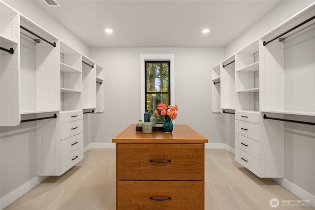 7535 NE West Port Madison Road, Bainbridge Island, WA 98110