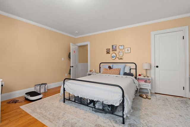 22 Chestnut Avenue, Boston, MA 02130