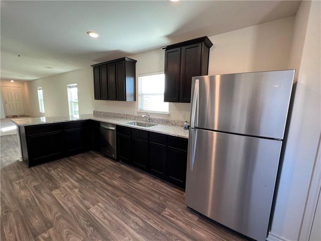 364 Crescent Park DR, Jarrell, TX 76537