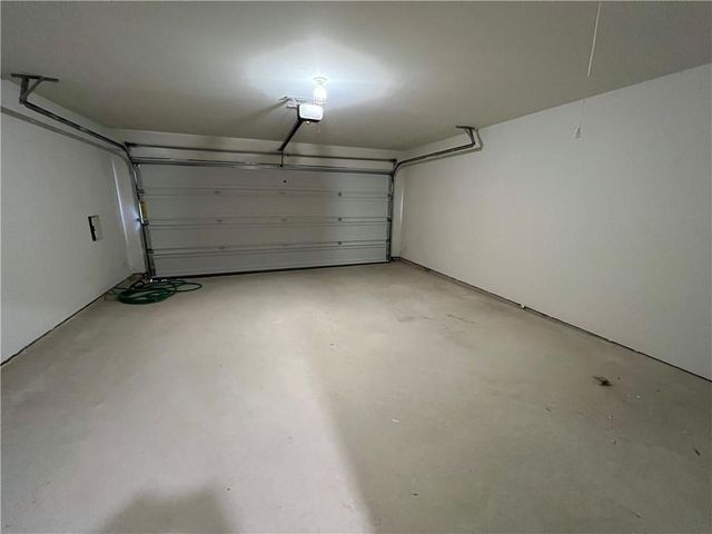 364 Crescent Park DR, Jarrell, TX 76537