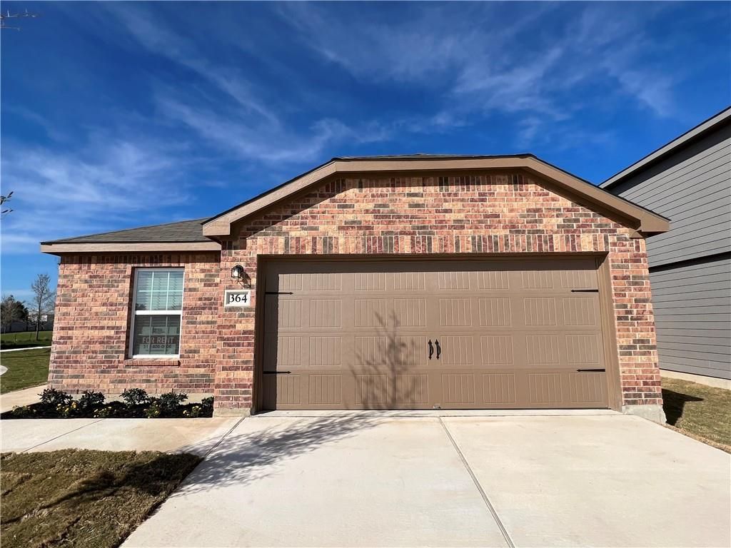364 Crescent Park DR, Jarrell, TX 76537