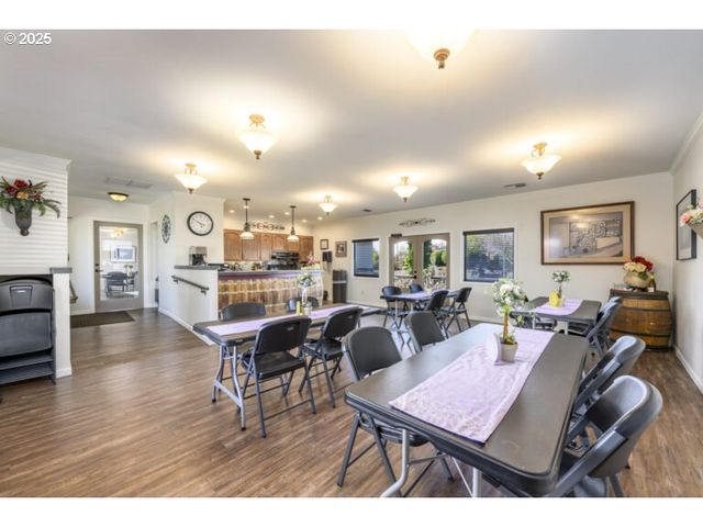 4155 Ne THREE MILE Ln 54, Mc Minnville, OR 97128