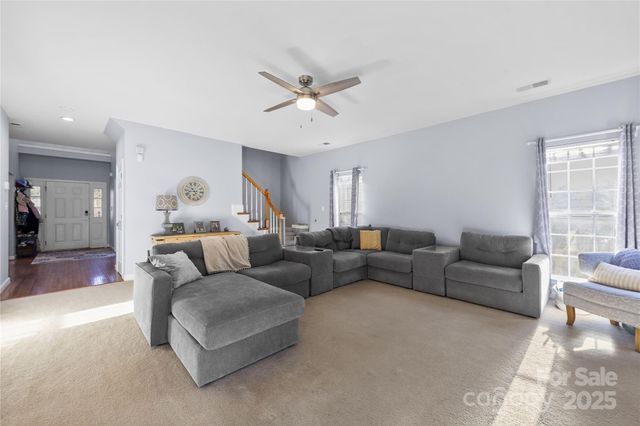 12313 Westbury Glen Court, Charlotte, NC 28262