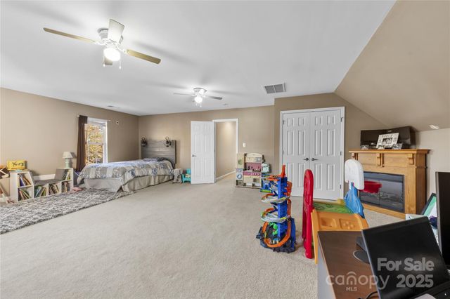 12313 Westbury Glen Court, Charlotte, NC 28262