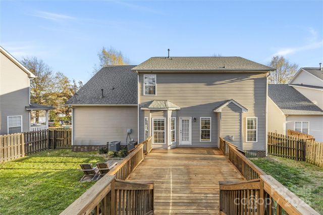 12313 Westbury Glen Court, Charlotte, NC 28262