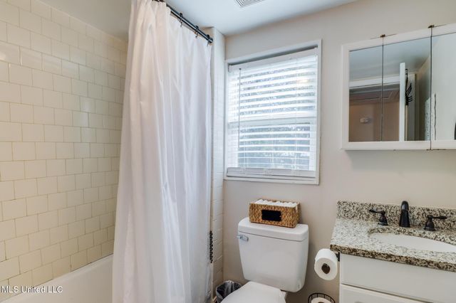 820 Regnault Avenue, Gulfport, MS 39501