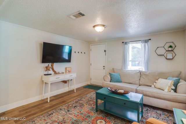 820 Regnault Avenue, Gulfport, MS 39501