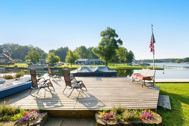 11422 Lakeshore Drive, Cato Twp, MI 48850