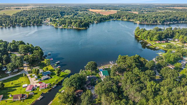 11422 Lakeshore Drive, Cato Twp, MI 48850
