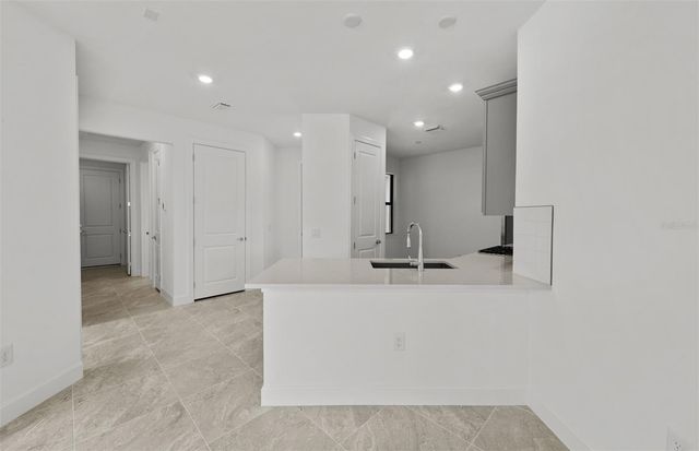 18604 HARBOR SANDS PLACE, Lakewood Ranch, FL 34211