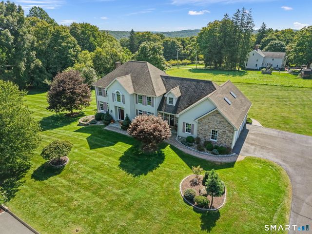 1 Jensen Farm Road, Oxford, CT 06478