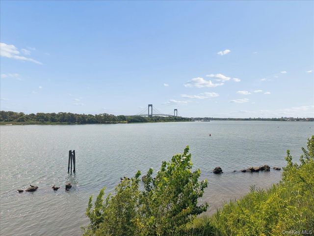 290 Zerega Avenue, Bronx, NY 10473