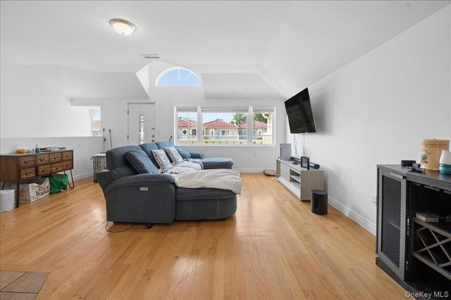 290 Zerega Avenue, Bronx, NY 10473