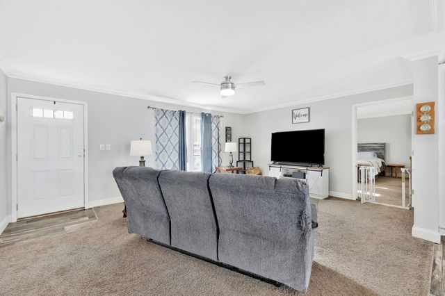 216 W Vine St, Leon, KS 67074