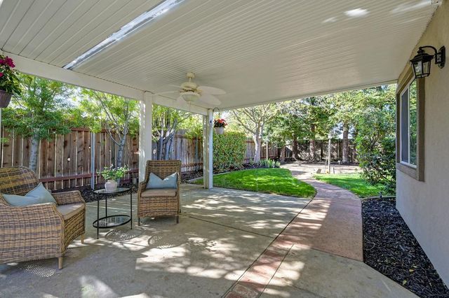 9170 Malden Ct, Elk Grove, CA 95624