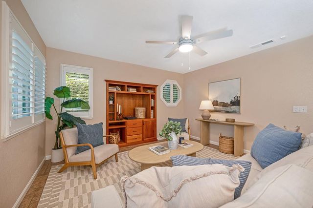 9170 Malden Ct, Elk Grove, CA 95624