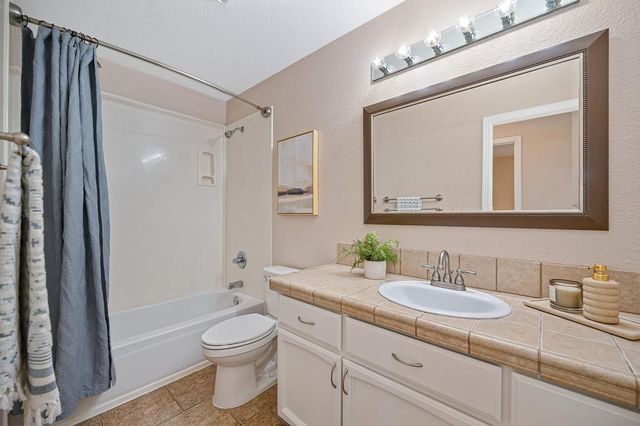 9170 Malden Ct, Elk Grove, CA 95624