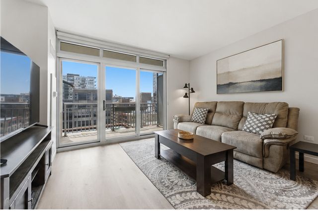 125 S Jefferson Street 1308, Chicago, IL 60661