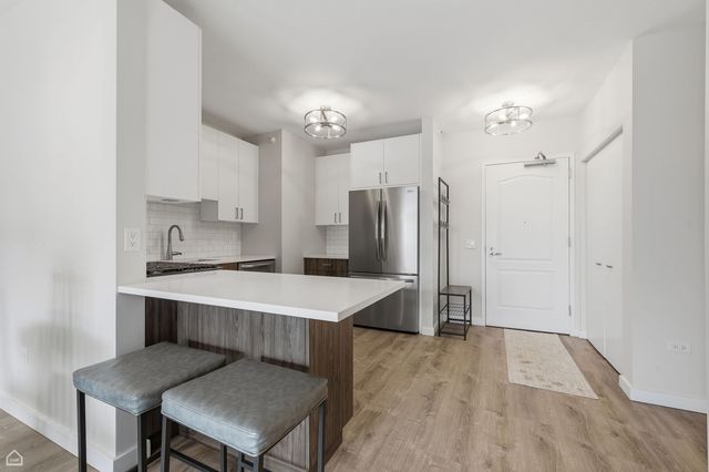 125 S Jefferson Street 1308, Chicago, IL 60661