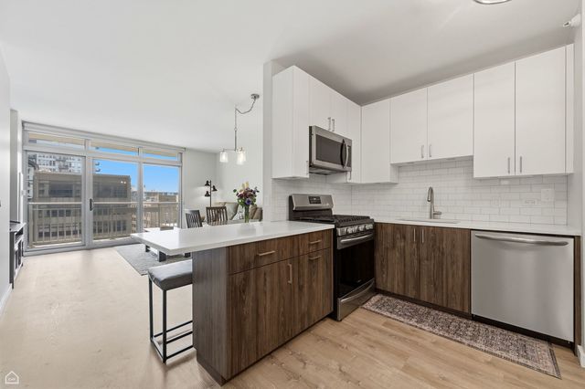 125 S Jefferson Street 1308, Chicago, IL 60661