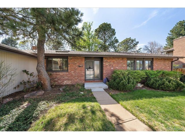 6477 S Hill St, Littleton, CO 80120