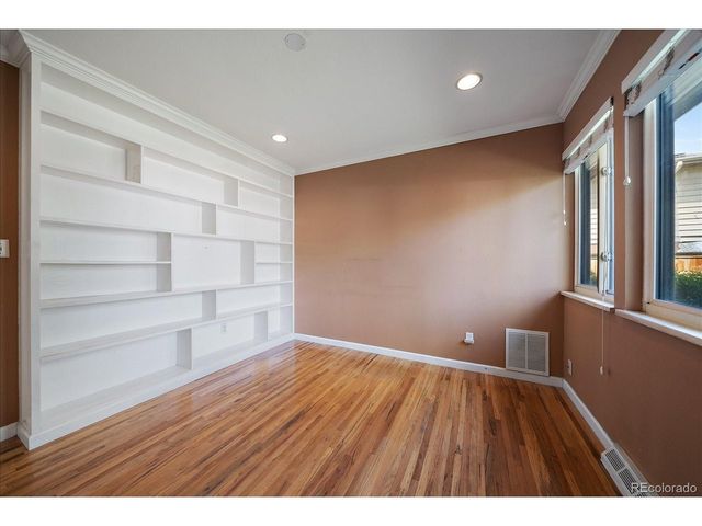 6477 S Hill St, Littleton, CO 80120