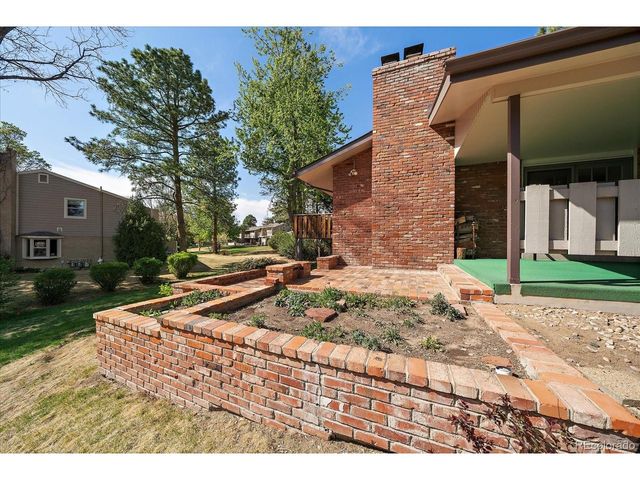 6477 S Hill St, Littleton, CO 80120