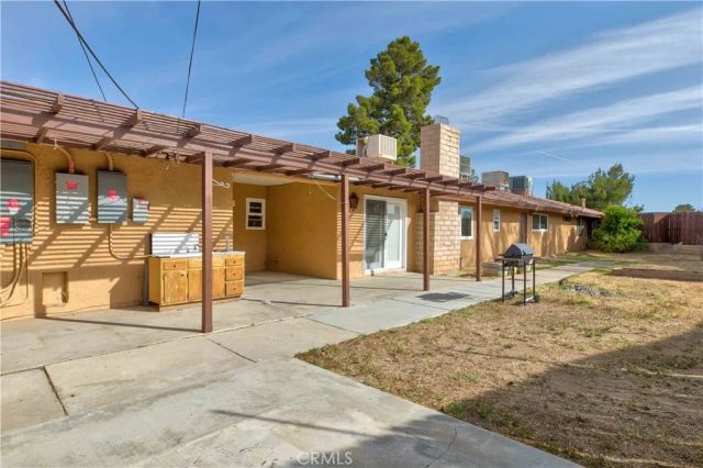 9473 Juniper, Apple Valley, CA 92308