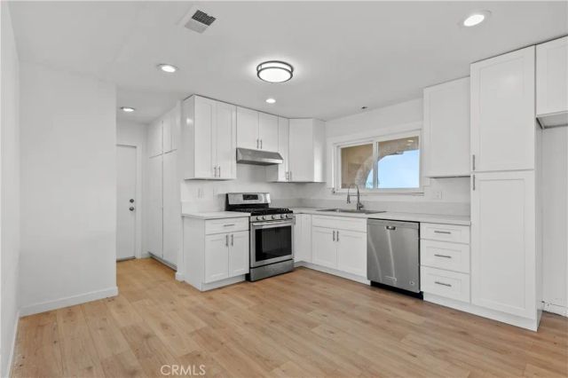 9473 Juniper, Apple Valley, CA 92308