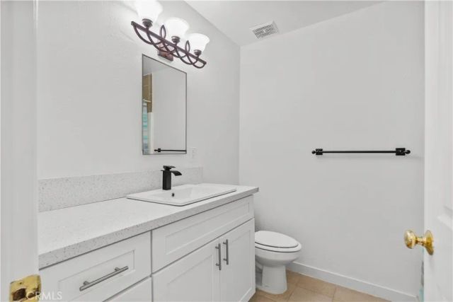 9473 Juniper, Apple Valley, CA 92308