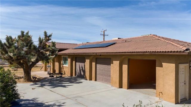 9473 Juniper, Apple Valley, CA 92308
