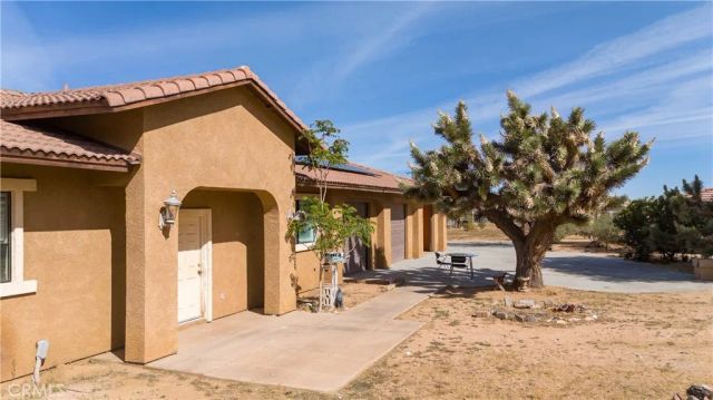 9473 Juniper, Apple Valley, CA 92308