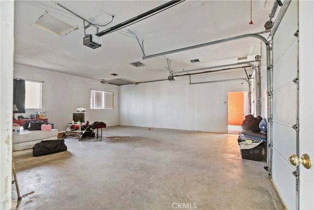 9473 Juniper, Apple Valley, CA 92308