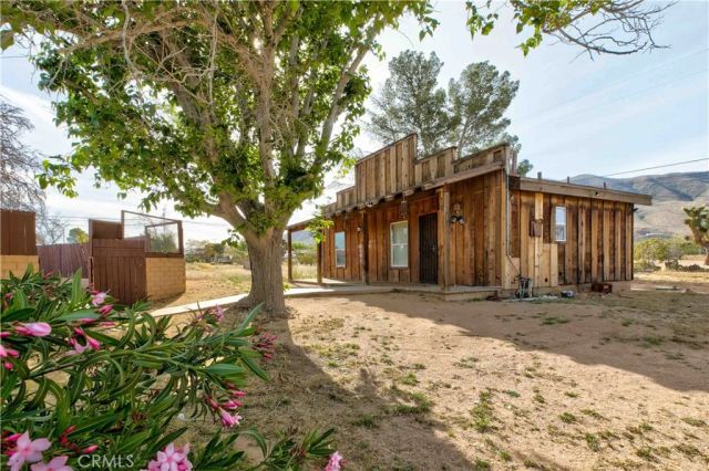 9473 Juniper, Apple Valley, CA 92308